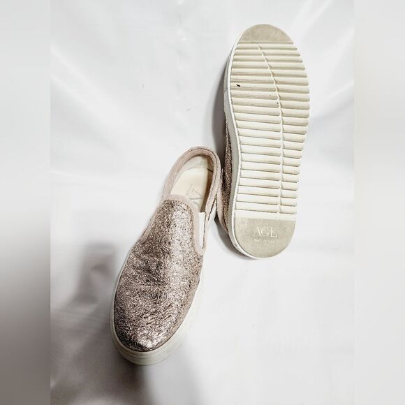 AGL   - Picture 9 of 11